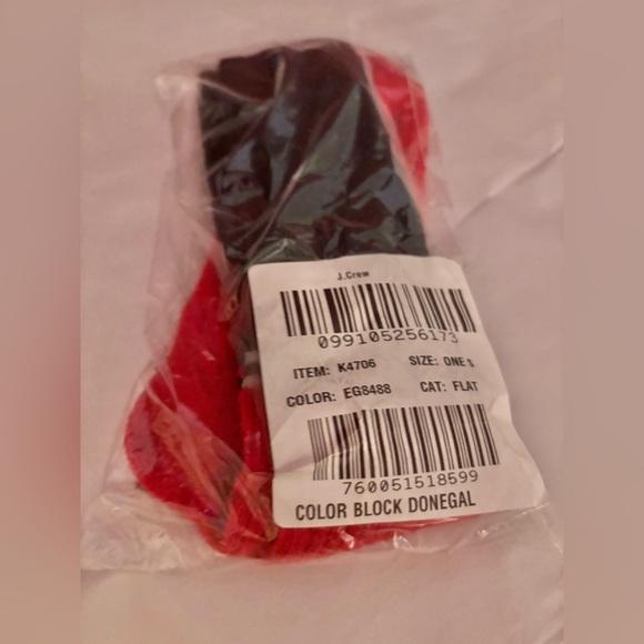 NWT J Crew Red & Black Ribbed Men’s Socks - Picture 4 of 5
